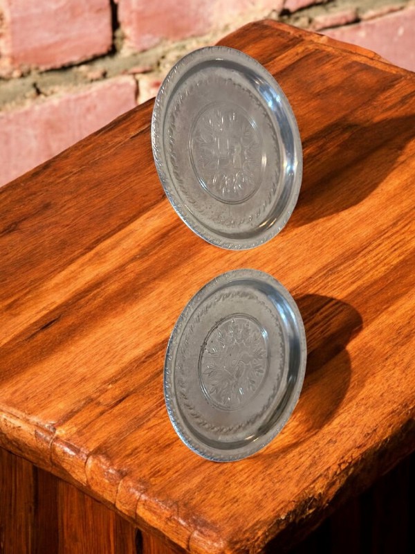 2’li Küçük Metal Tabak / Pasta Altlığı (Desenli) Antika